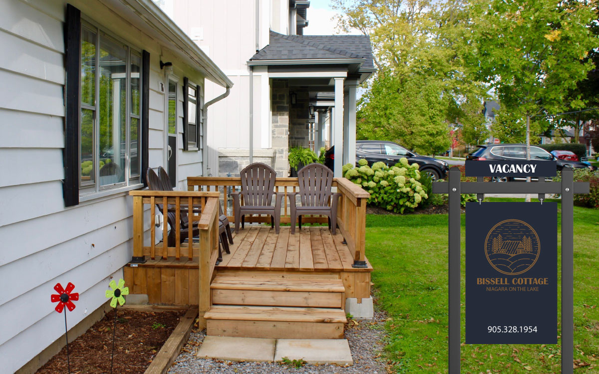 Bissell-Cottage-Contact-NOTL