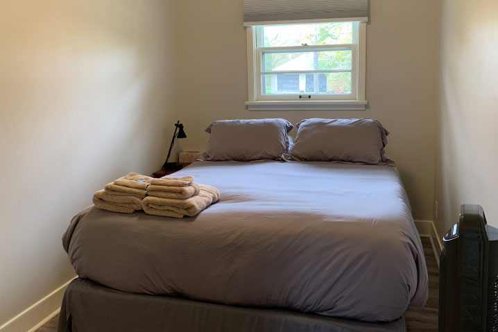 Bissell-Cottage-Bedroom